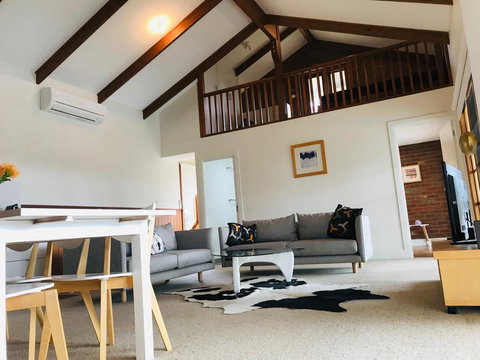 A Home Amongst The Gum Trees - Accommodation Australia 1