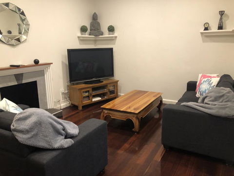 A Little Bit Of Zen By The Beach - Local Tourism 0