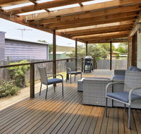 A Reel Teal - Accommodation Australia