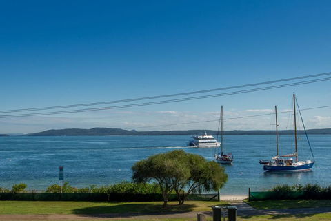 A Yachtsmans Rest, Unit 4/37 Victoria Parade - Accommodation Australia 3