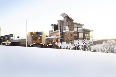 Abom Hotel - Accommodation Australia 2