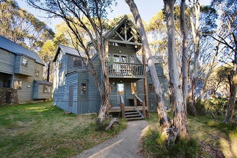 Absinthe - Accommodation Australia 0