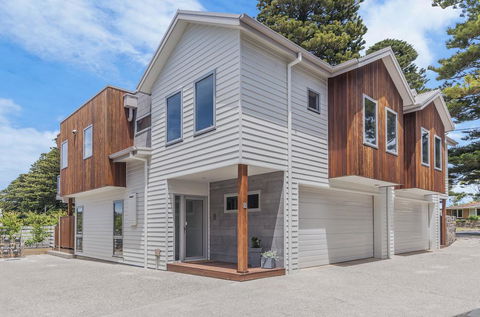 Absolute - Accommodation Australia 1