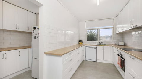 ABSOLUTE BEACHFRONT - FRANKSTON - Accommodation Australia 2