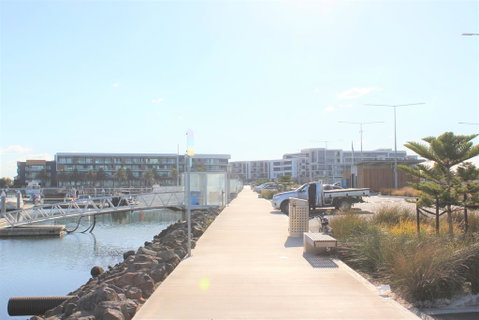 Absolute Waterfront Apt 319 Lighthouse - Local Tourism 1