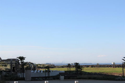 Absolute Waterfront Apt 319 Lighthouse - Local Tourism 0