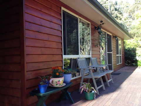 Acacia Hills Retreat - Accommodation Australia 0