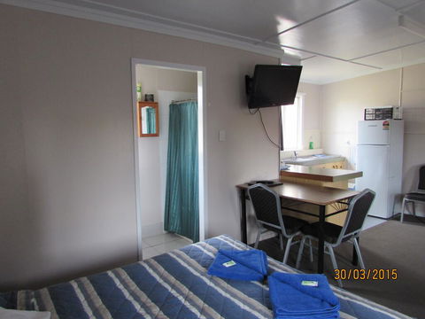 Acacia Motel - Accommodation Australia 2