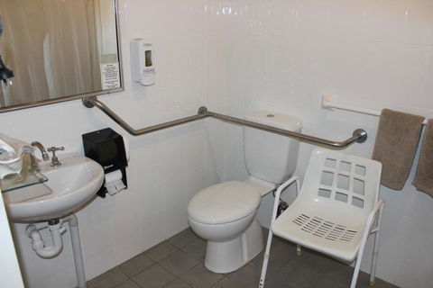Acacia Motor Inn - Accommodation Australia 2
