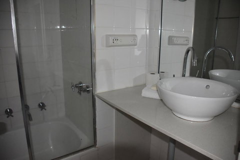 Accommodation Sydney Studio With Balcony Apartment - Bed n Breakfasts 3