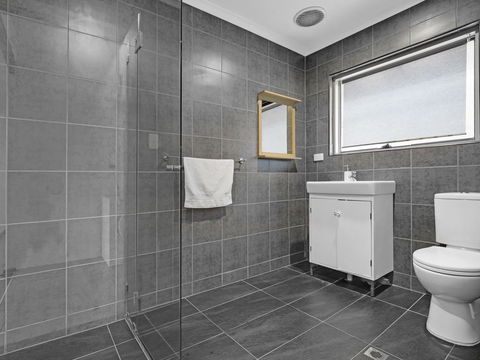 Adelaide Holiday Homes - Accommodation Australia 1