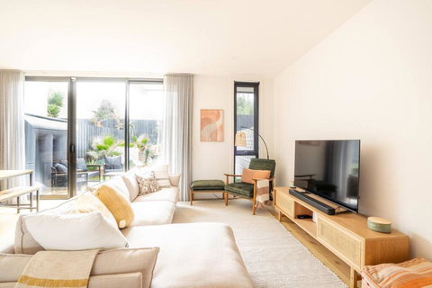 Discover An Idyllic Boho Style Retreat In Geelong - Australia Shopping 1