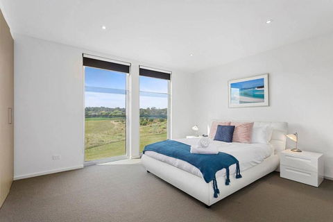 DREW Golfers Delight Close To St Andrews Beach - Accommodation Australia 0
