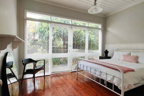 Dunkeld Secret Garden - Australia Shopping 0