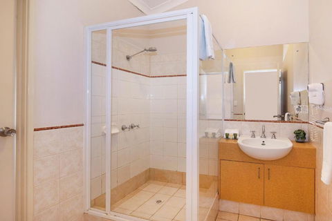EM Apartments - Accommodation Australia 1