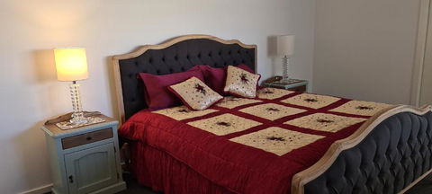 ENGEDI - Accommodation Australia 3