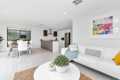 Entire Home In Mount Barker - Local Tourism 0