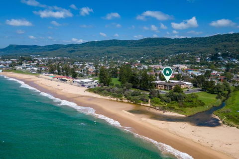Esplanade Escape - Beachfront Family Bliss - Accommodation Australia 1