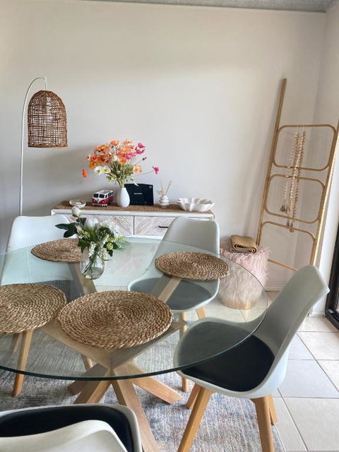 Fabulous Canal-front Unit In Mooloolaba - Australia Shopping 4