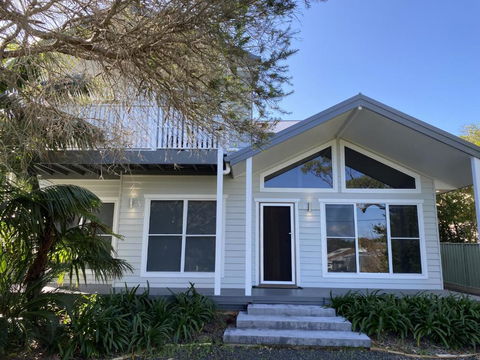 FAIR11W - Fairlight House - Accommodation Australia 0