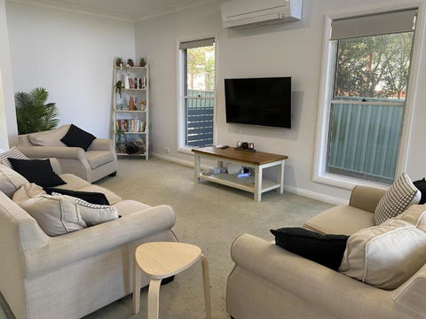 FAIR11W - Fairlight House - Accommodation Australia 1