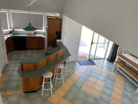 FAIR11W - Fairlight House - Accommodation Australia 2