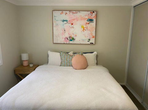 Family Favourite, Spacious 2 Bedroom Unit - Local Tourism 2