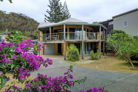 Far Shore - Accommodation Australia 0