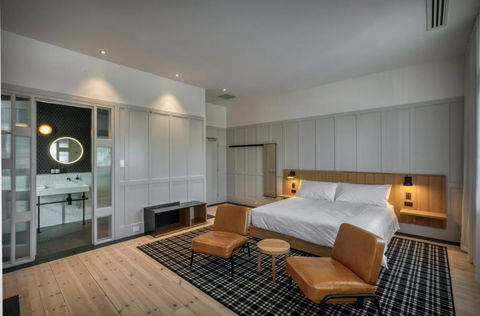 Farmers Home Hotel - Accommodation Australia 2