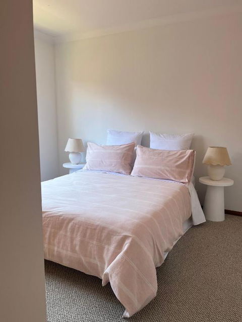 FERN - Accommodation Australia 4