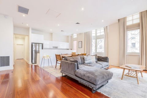 Fabulous Collins Street Luxury 2 BR Apartment - Accommodation Australia 4
