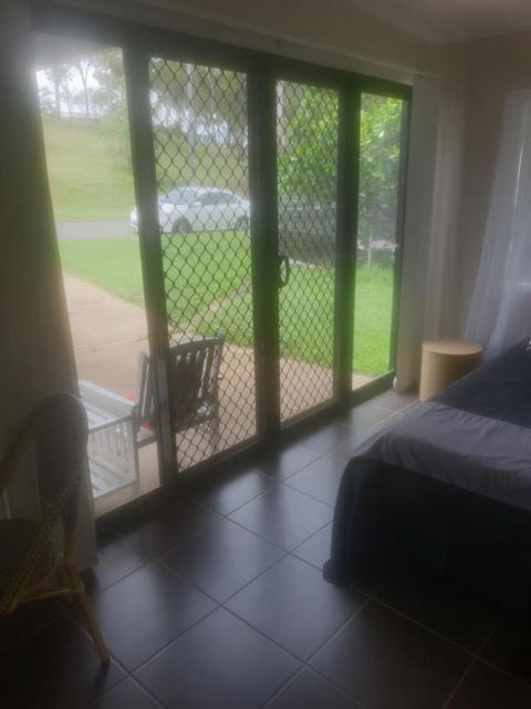 FRANGIPANI HOUSE - Accommodation Australia 4