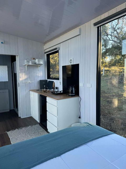 Gem On The Hill By Tiny Away - Australia Shopping 2