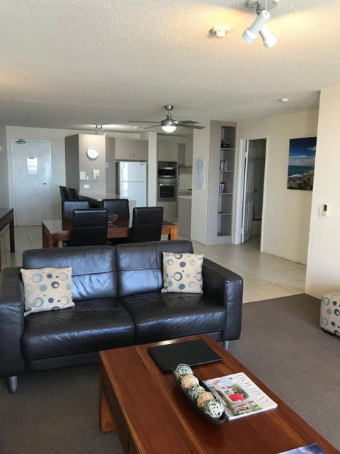 Gemini Resort - Australia Shopping 3