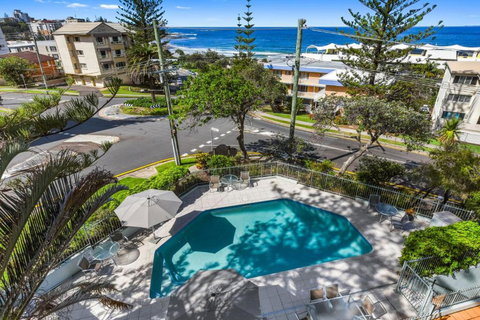 Gena Apartments Unit 12 Kings Beach QLD - Australia Shopping 2