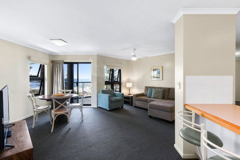 Gena Apartments Unit 12 Kings Beach QLD - Australia Shopping 4