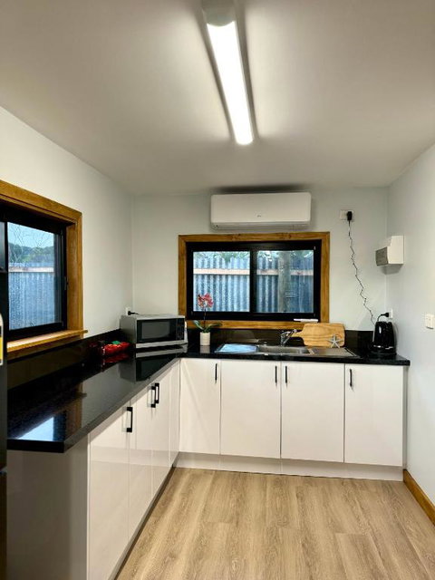 GORGE Chocolates Tiny House - Accommodation Australia 2