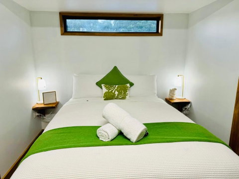 GORGE Chocolates Tiny House - Accommodation Australia 4