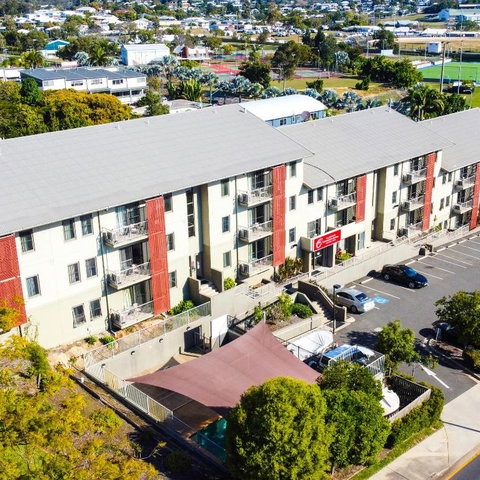 Gladstone Downtown Central Apartment Hotel Official - Australia Shopping 1