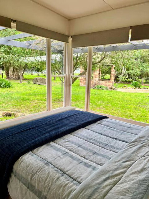 Grace In The Grampians - Australia Shopping 4