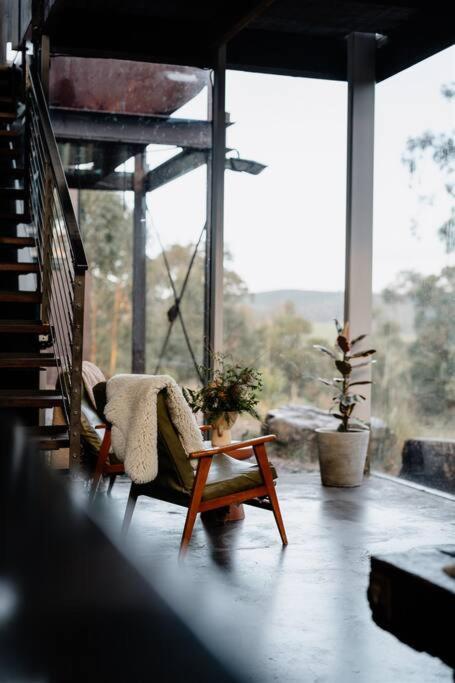 Grand Designs Eco Bush Retreat - Australia Shopping 3