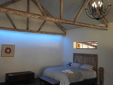 Grape Pickers Cottage - Accommodation Australia 3
