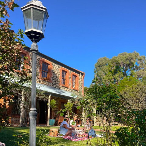 Hahndorf Luxury Retreat 5 Bedrooms For 12 Guests - Accommodation Australia 2