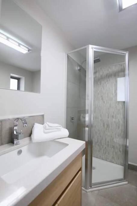 Haven House - River Edge Apartment - Accommodation Australia 3