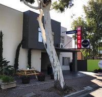 Hello Adelaide Motel and Apartments - Accommodation Australia