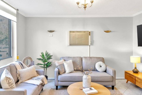 Heart Of Henley - A Homey Hideaway By The Beach - Accommodation Australia 1