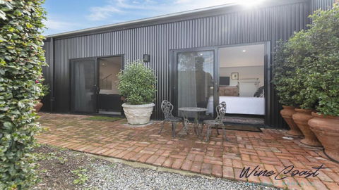 Hideaway Nook By Wine Coast Holiday Rentals - Accommodation Australia 0
