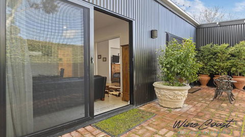 Hideaway Nook By Wine Coast Holiday Rentals - Accommodation Australia 2