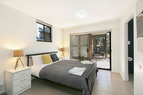 HideAway - Tweed Coast Holidays - Accommodation Australia 0