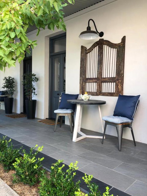 Hollidge House 5 Star Luxury Apartments - Accommodation Australia 3
